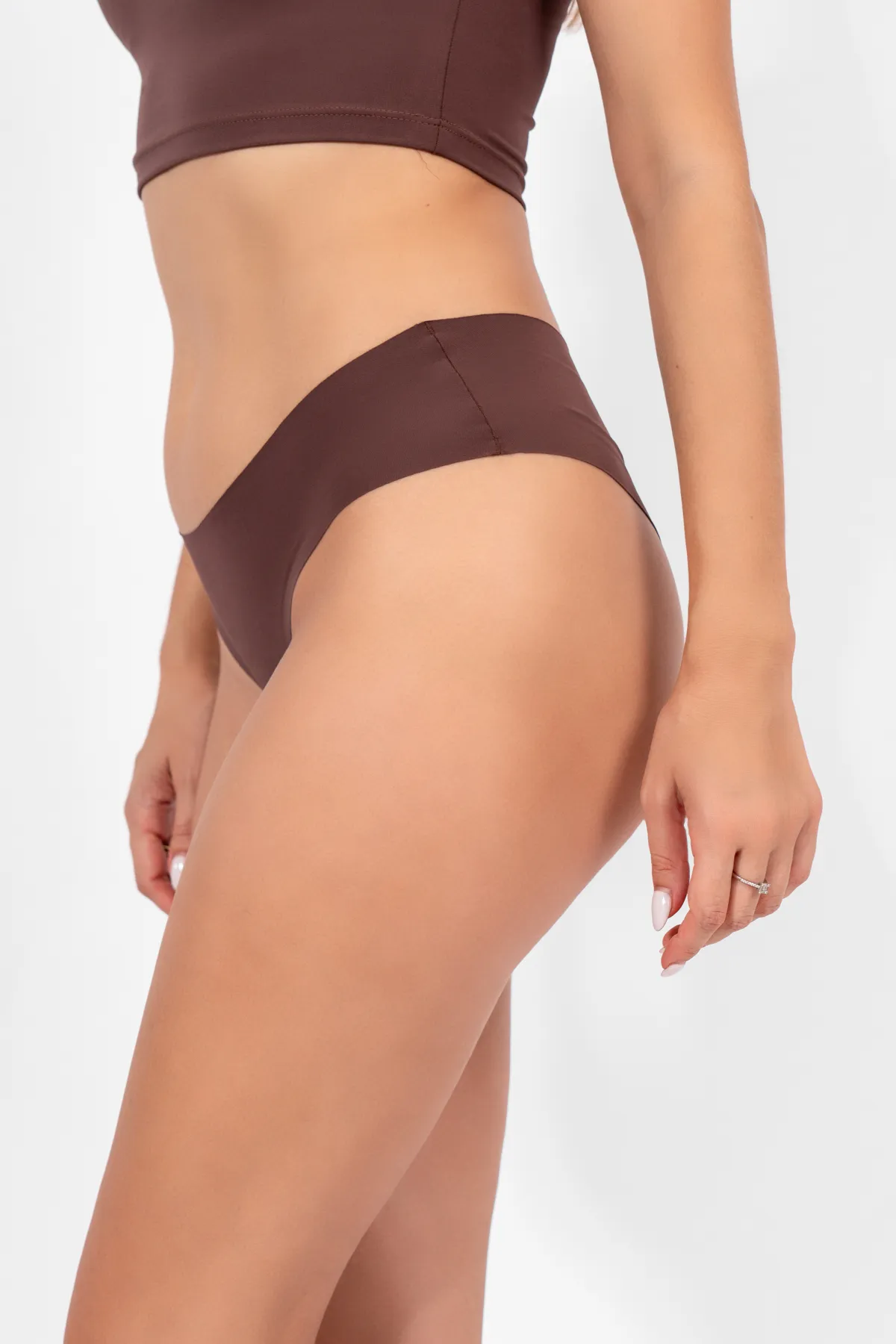 İspanyol Paça Tayt, Dikişsiz Külot ve Crop Body 3’lü Takım