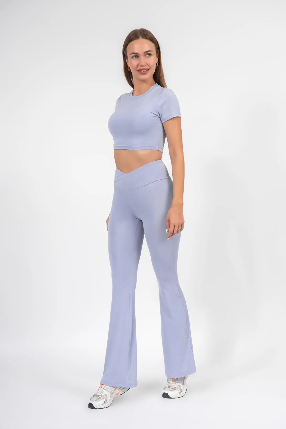 İspanyol Paça Tayt, Dikişsiz Külot ve Crop Body 3’lü Takım